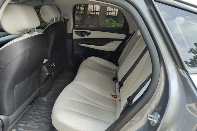 Used BYD Seal 05 DM-i 2025 DM-i Smart Drive 55KM Luxury Model Left Rear Seat