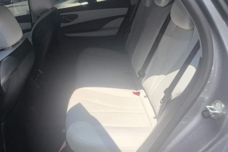 Used BYD Seal 05 DM-i 2025 DM-i Smart Drive 55KM Luxury Model Left Rear Seat