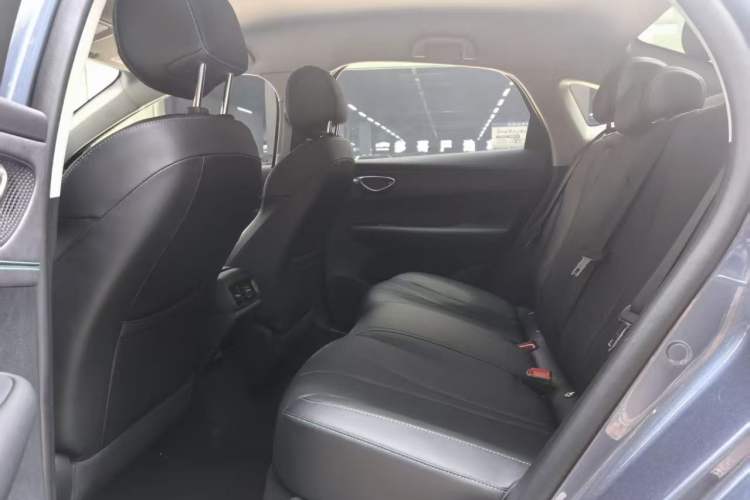 Used BYD Seal 05 DM-i 2025 DM-i Smart Drive 55KM Luxury Model Left Rear Seat