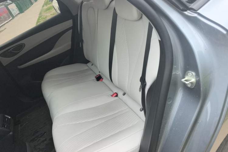 Used BYD Seal 05 DM-i 2025 DM-i Smart Drive 55KM Luxury Model Left Rear Seat