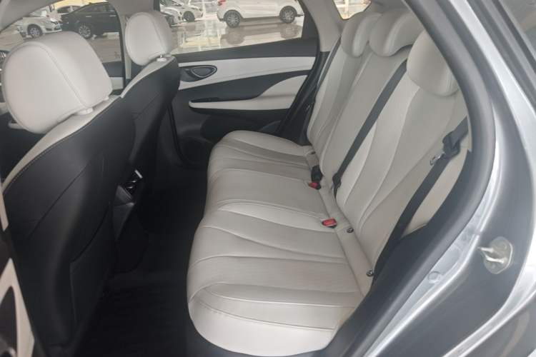 Used BYD Seal 05 DM-i 2025 DM-i Smart Drive 55KM Luxury Model Left Rear Seat
