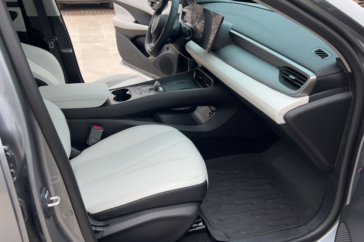 Used BYD Seal 05 DM-i 2025 DM-i Smart Drive 55KM Luxury Model Left Rear Seat