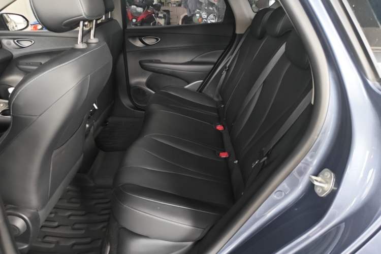 Used BYD Seal 05 DM-i 2025 DM-i Smart Drive 55KM Luxury Model Left Rear Seat