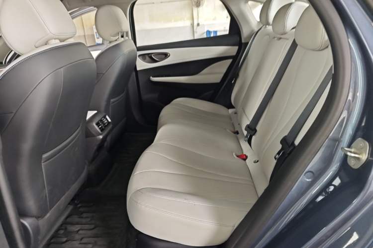 Used BYD Seal 05 DM-i 2025 DM-i Intelligent Drive 120KM Flagship Model Left Rear Seat