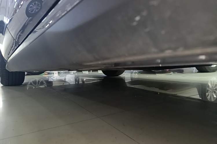 Used BYD Seal 05 DM-i 2025 DM-i Smart Drive 55KM Luxury Model Left Side Sill