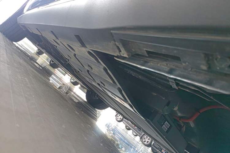 Used BYD Seal 05 DM-i 2025 DM-i Smart Drive 55KM Luxury Model Left Side Sill