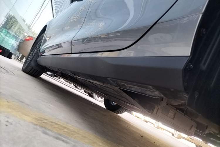Used BYD Seal 05 DM-i 2025 DM-i Smart Drive 55KM Luxury Model Left Side Sill