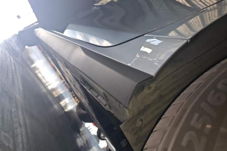 Used BYD Seal 05 DM-i 2025 DM-i Smart Drive 55KM Luxury Model Left Side Sill