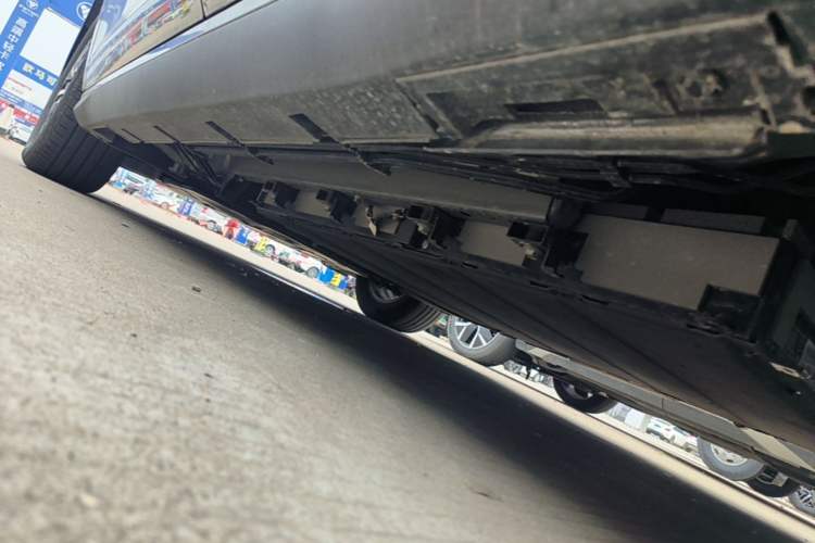 Used BYD Seal 05 DM-i 2025 DM-i Intelligent Drive 120KM Flagship Model Left Side Sill