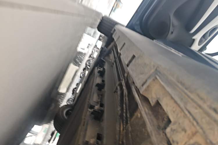 Used BYD Seal 05 DM-i 2025 DM-i Intelligent Drive 120KM Flagship Model Left Side Sill