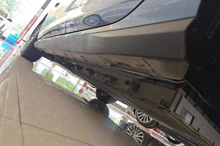 Used BYD Seal 05 DM-i 2025 DM-i Intelligent Drive 120KM Flagship Model Left Side Sill
