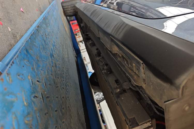 Used BYD Seal 05 DM-i 2025 DM-i Intelligent Drive 120KM Flagship Model Left Side Sill