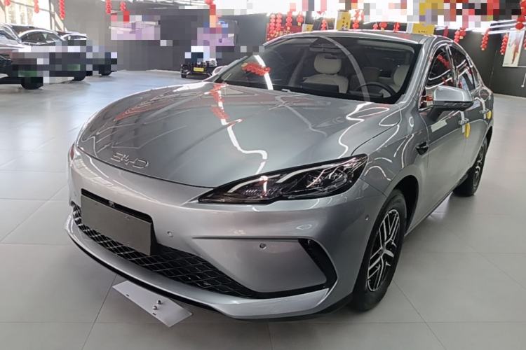 BYD Seal 05 DM-i 2025 DM-i Intelligent Drive 120KM Flagship Model