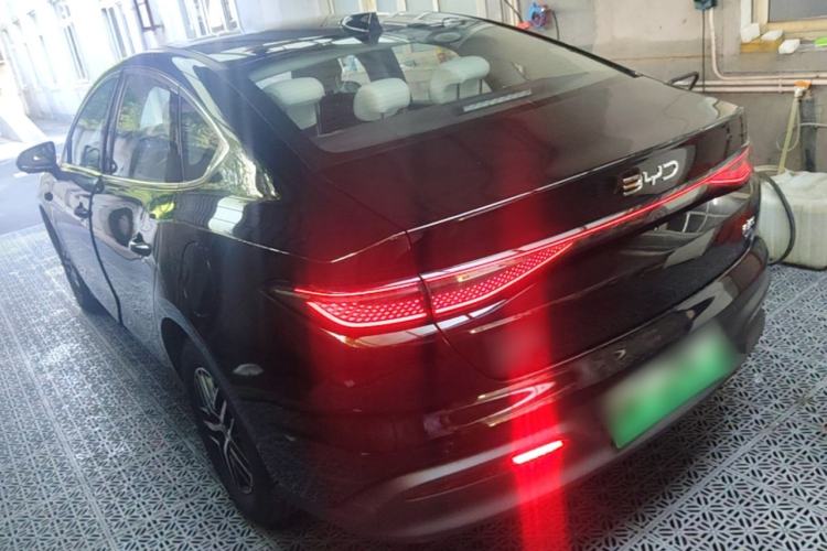Used BYD Seal 05 DM-i 2025 DM-i Intelligent Drive 120KM Flagship Model Rear Left 45 Deg