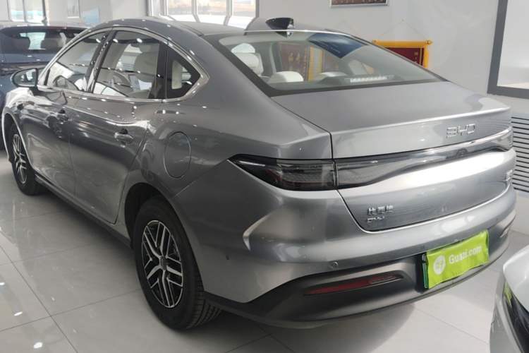 Used BYD Seal 05 DM-i 2025 DM-i Intelligent Drive 120KM Flagship Model Rear Left 45 Deg