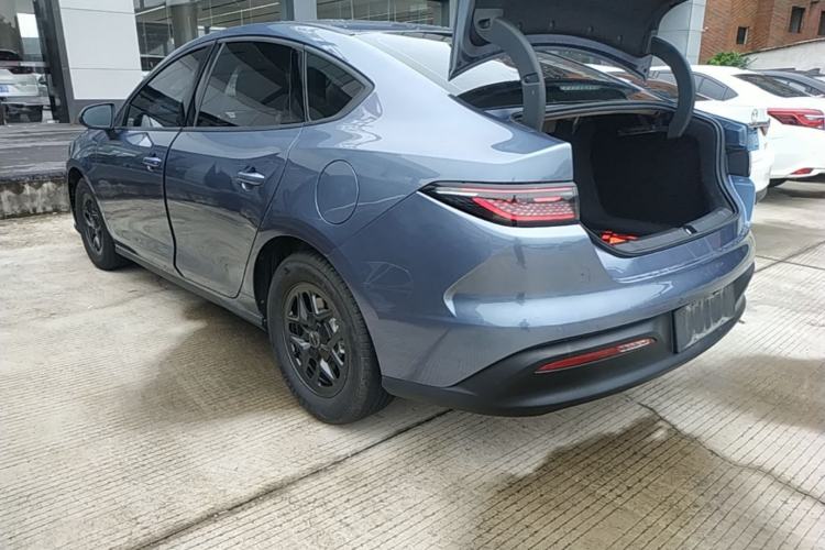 Used BYD Seal 05 DM-i 2025 DM-i Smart Drive 55KM Luxury Model Rear Left 45 Deg