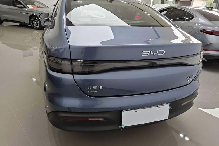 Used BYD Seal 05 DM-i 2025 DM-i Intelligent Drive 120KM Flagship Model Rear