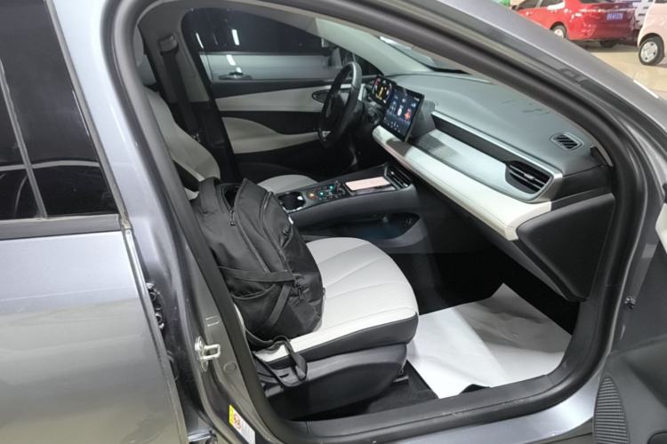 Used BYD Seal 05 DM-i 2025 DM-i Smart Drive 55KM Luxury Model Right Front Seat