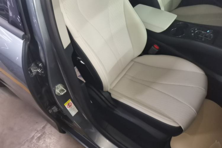 Used BYD Seal 05 DM-i 2025 DM-i Smart Drive 55KM Luxury Model Right Front Seat
