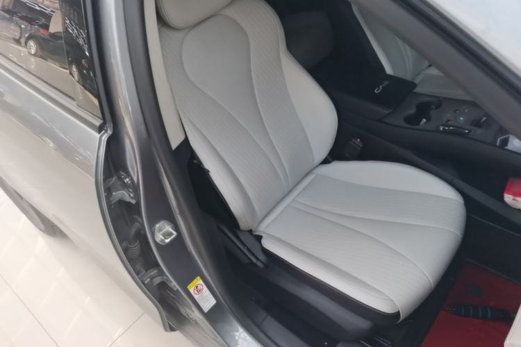 Used BYD Seal 05 DM-i 2025 DM-i Smart Drive 55KM Luxury Model Right Front Seat
