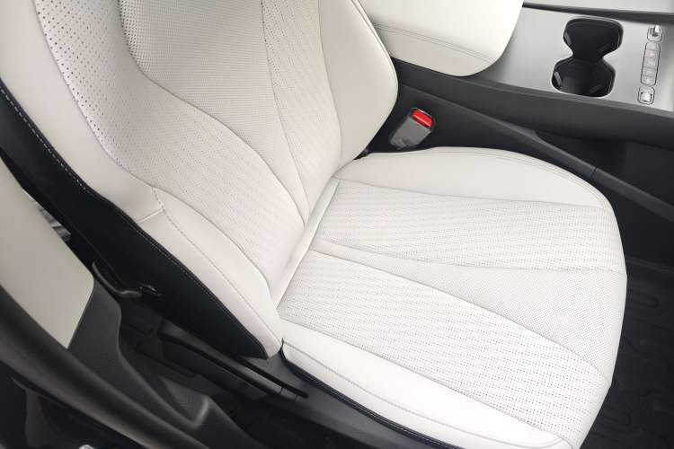 Used BYD Seal 05 DM-i 2025 DM-i Smart Drive 55KM Luxury Model Right Front Seat