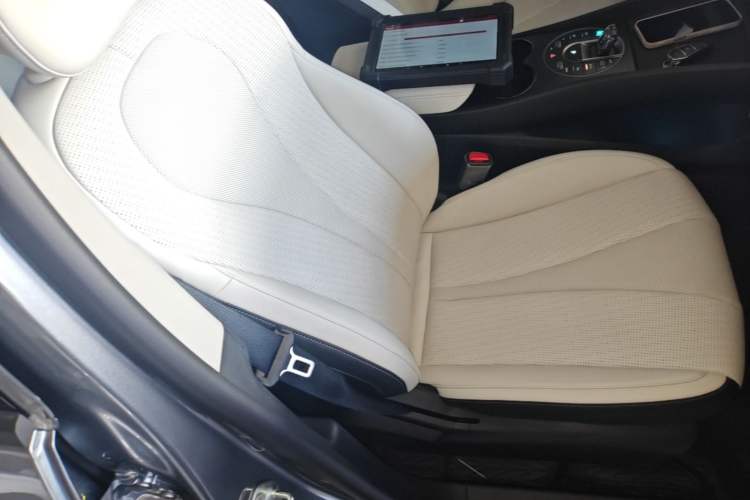 Used BYD Seal 05 DM-i 2025 DM-i Smart Drive 55KM Luxury Model Right Front Seat