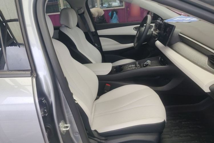 Used BYD Seal 05 DM-i 2025 DM-i Smart Drive 55KM Luxury Model Right Front Seat