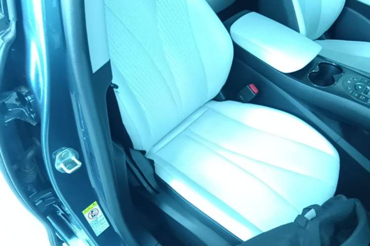 Used BYD Seal 05 DM-i 2025 DM-i Intelligent Drive 120KM Flagship Model Right Front Seat