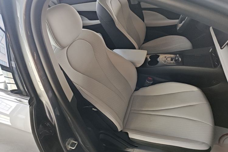 Used BYD Seal 05 DM-i 2025 DM-i Intelligent Drive 120KM Flagship Model Right Front Seat