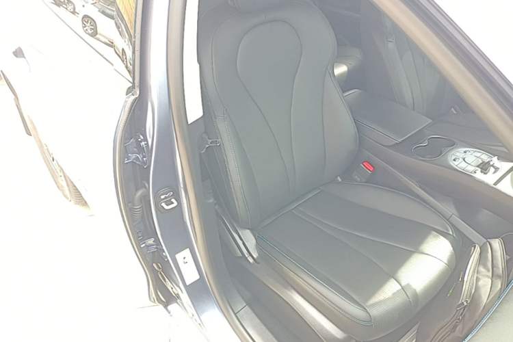Used BYD Seal 05 DM-i 2025 DM-i Smart Drive 55KM Luxury Model Right Front Seat