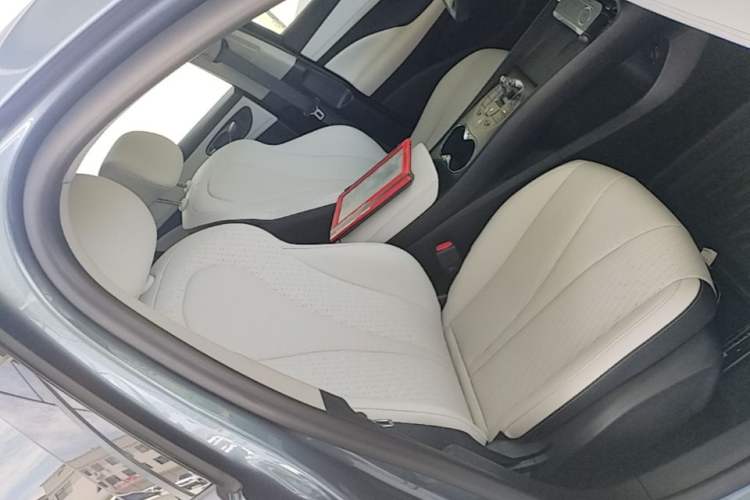 Used BYD Seal 05 DM-i 2025 DM-i Smart Drive 55KM Luxury Model Right Front Seat