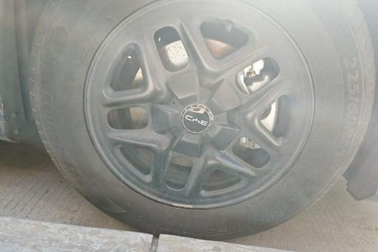 Used BYD Seal 05 DM-i 2025 DM-i Smart Drive 55KM Luxury Model Right Front Wheel Hub