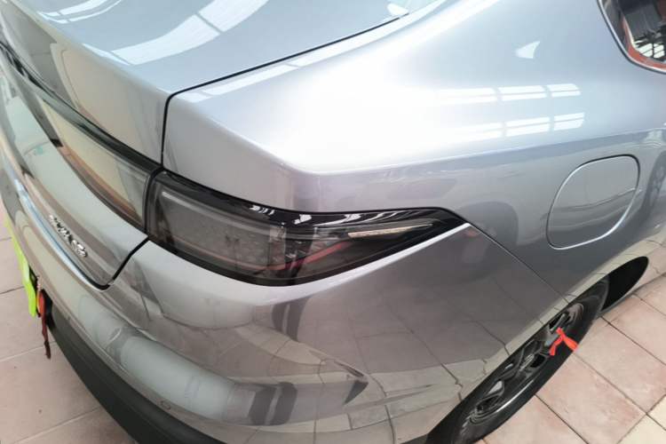 Used BYD Seal 05 DM-i 2025 DM-i Smart Drive 55KM Luxury Model Right Rear Taillight