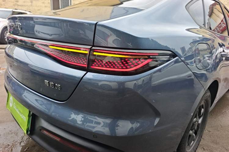 Used BYD Seal 05 DM-i 2025 DM-i Smart Drive 55KM Luxury Model Right Rear Taillight