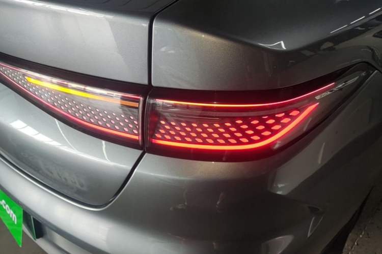 Used BYD Seal 05 DM-i 2025 DM-i Smart Drive 55KM Luxury Model Right Rear Taillight