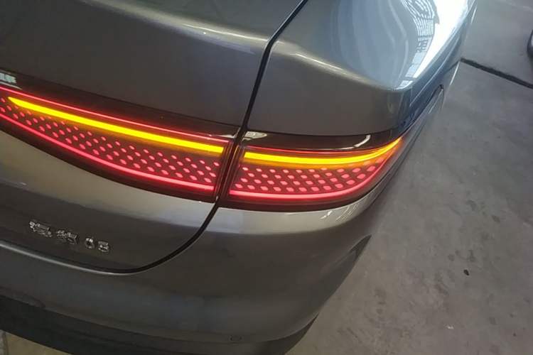Used BYD Seal 05 DM-i 2025 DM-i Smart Drive 55KM Luxury Model Right Rear Taillight