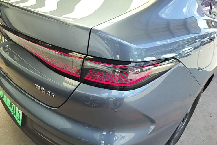 Used BYD Seal 05 DM-i 2025 DM-i Smart Drive 55KM Luxury Model Right Rear Taillight