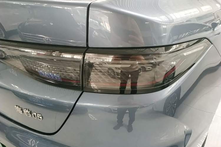 Used BYD Seal 05 DM-i 2025 DM-i Smart Drive 55KM Luxury Model Right Rear Taillight