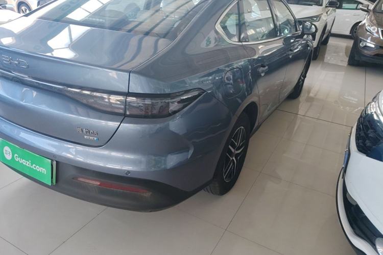 Used BYD Seal 05 DM-i 2025 DM-i Intelligent Drive 120KM Flagship Model Right Rear Taillight