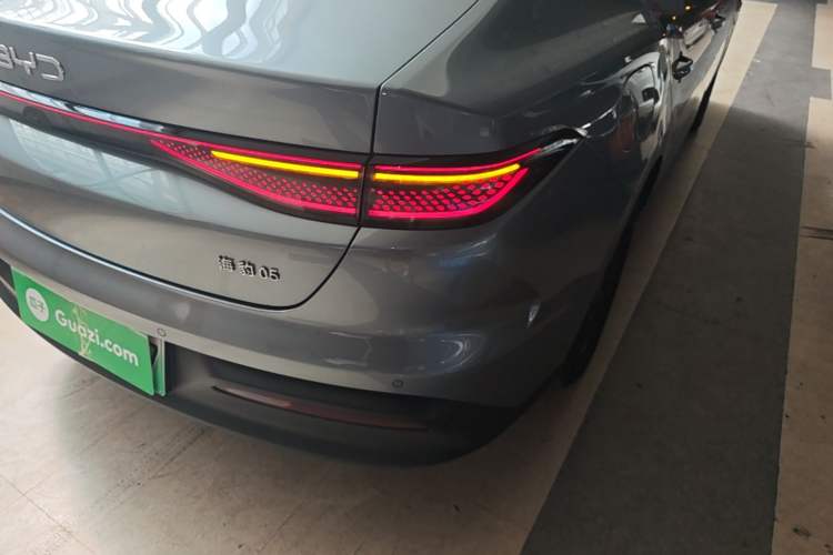 Used BYD Seal 05 DM-i 2025 DM-i Smart Drive 55KM Luxury Model Right Rear Taillight