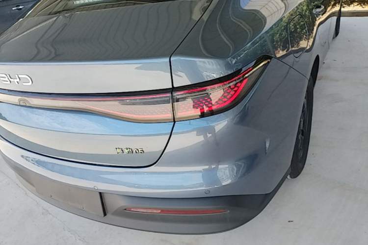 Used BYD Seal 05 DM-i 2025 DM-i Smart Drive 55KM Luxury Model Right Rear Taillight