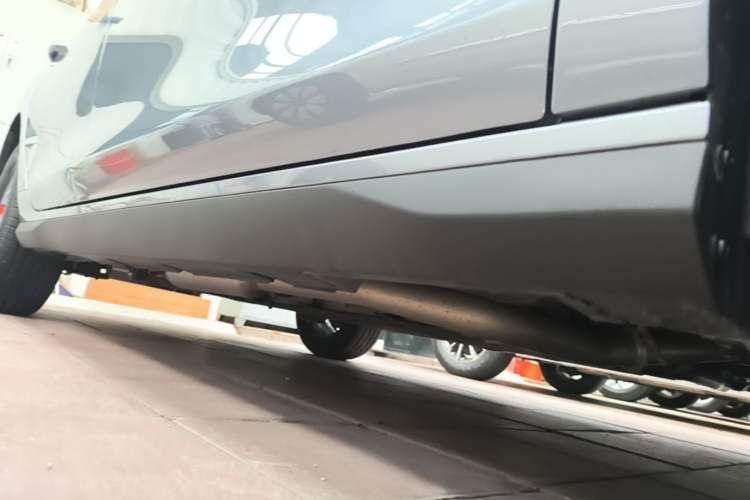 Used BYD Seal 05 DM-i 2025 DM-i Smart Drive 55KM Luxury Model Right Side Sill