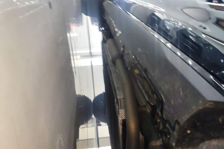 Used BYD Seal 05 DM-i 2025 DM-i Intelligent Drive 120KM Flagship Model Right Side Sill