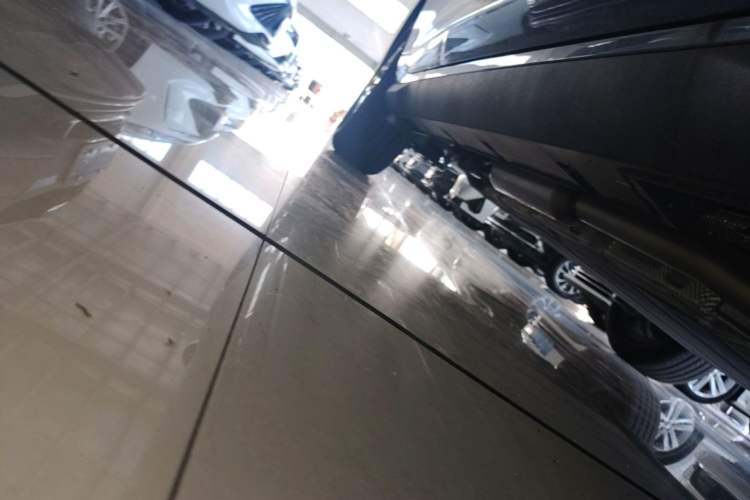Used BYD Seal 05 DM-i 2025 DM-i Intelligent Drive 120KM Flagship Model Right Side Sill