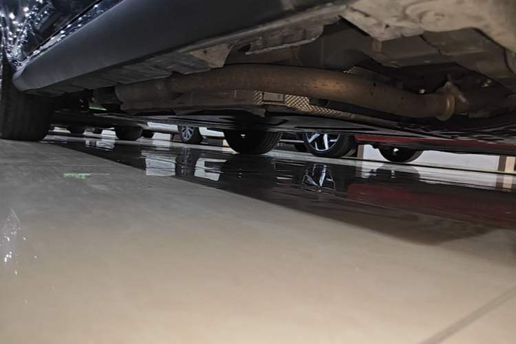 Used BYD Seal 05 DM-i 2025 DM-i Intelligent Drive 120KM Flagship Model Right Side Sill
