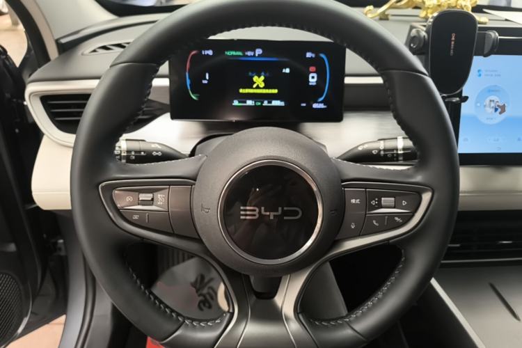 Used BYD Seal 05 DM-i 2025 DM-i Smart Drive 55KM Luxury Model Steering Wheel