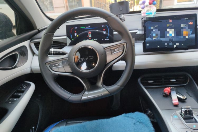Used BYD Seal 05 DM-i 2025 DM-i Smart Drive 55KM Luxury Model Steering Wheel