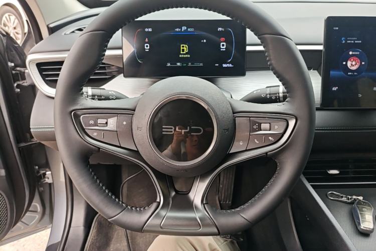 Used BYD Seal 05 DM-i 2025 DM-i Smart Drive 55KM Luxury Model Steering Wheel