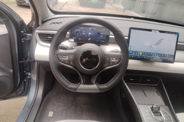 Used BYD Seal 05 DM-i 2025 DM-i Intelligent Drive 120KM Flagship Model Steering Wheel