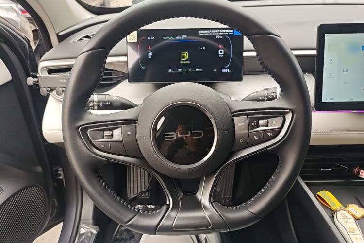 Used BYD Seal 05 DM-i 2025 DM-i Smart Drive 55KM Luxury Model Steering Wheel